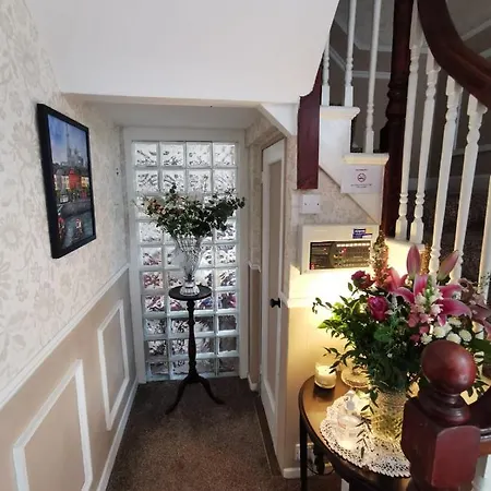 Baldara House